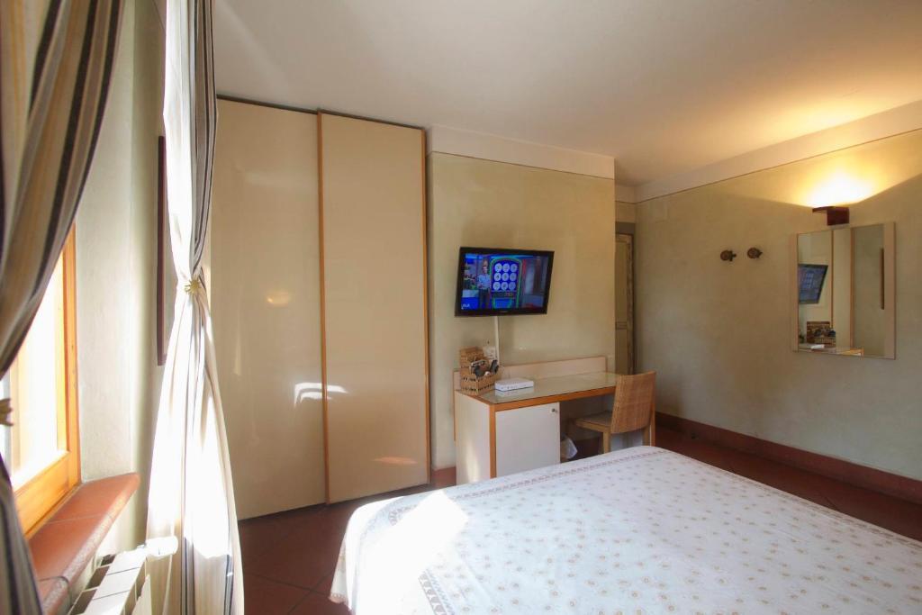 Hotel La Bussola Da Gino Quarrata Pokoj fotografie
